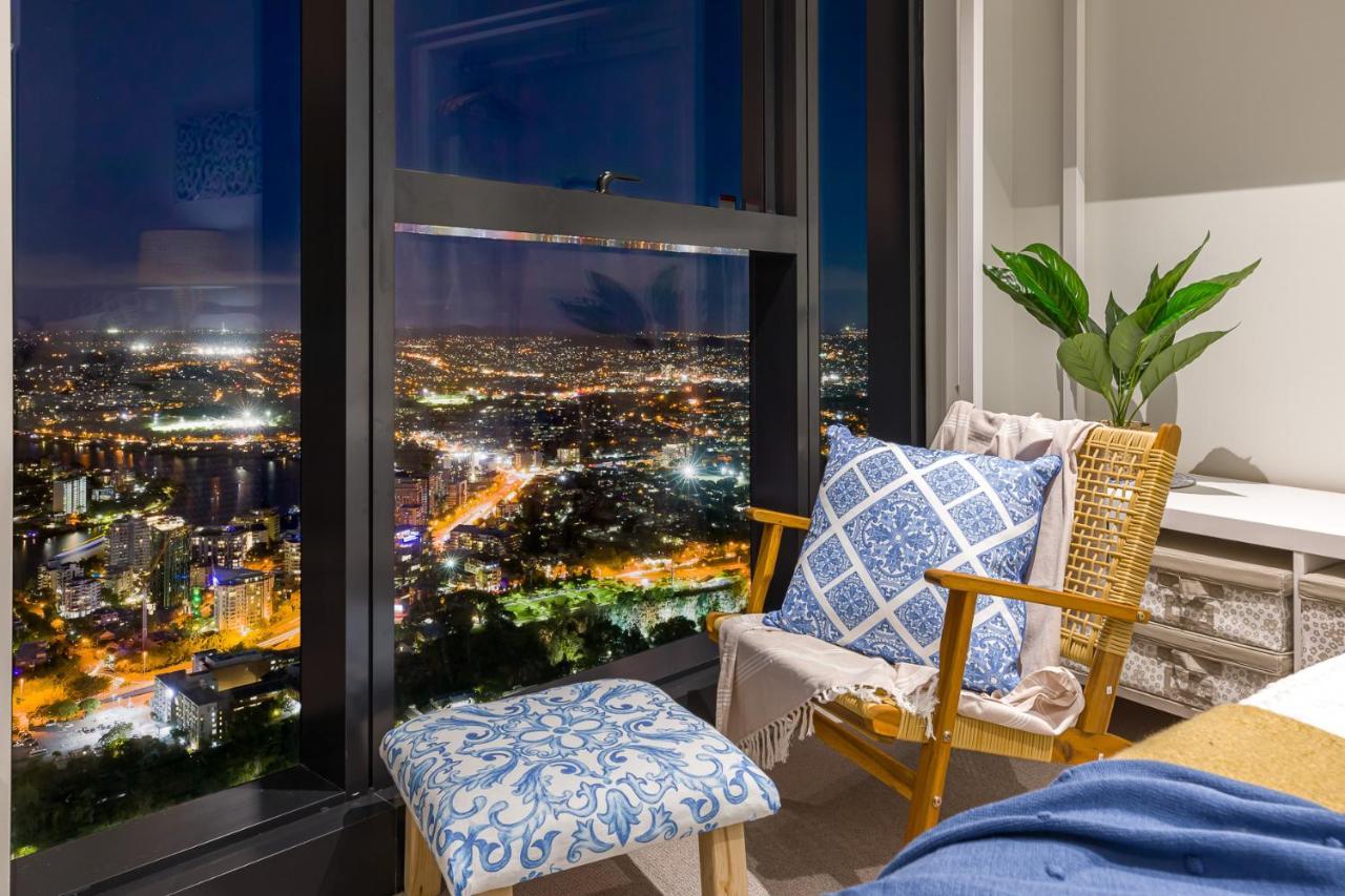 Апартаменты Hamptons Retreat On Level 77 Skytower Брисбен Экстерьер фото