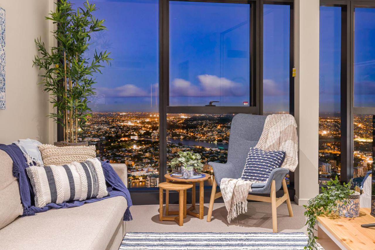 Апартаменты Hamptons Retreat On Level 77 Skytower Брисбен Экстерьер фото